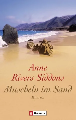 Muscheln im Sand.